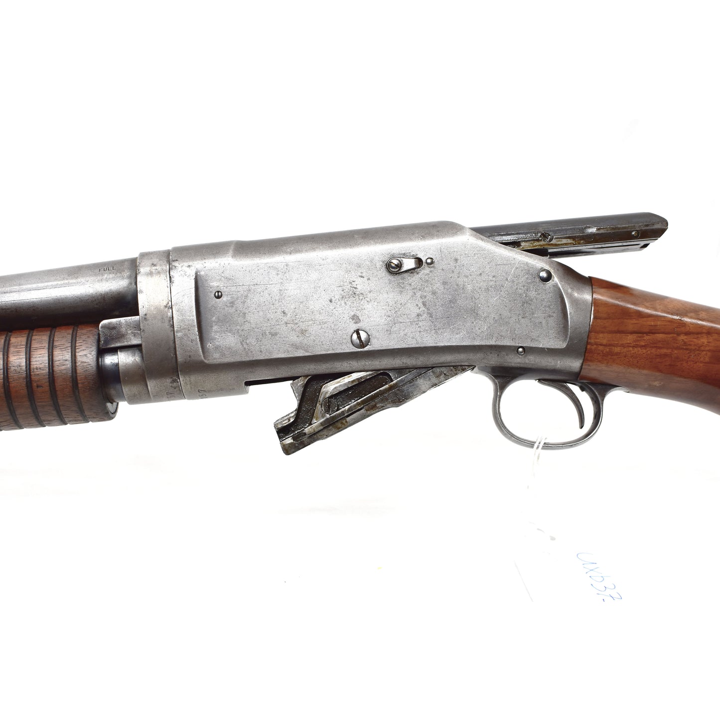 Winchester Model 1897. Pump Action, 12 Gauge, 2 3/4", 32" Barrel