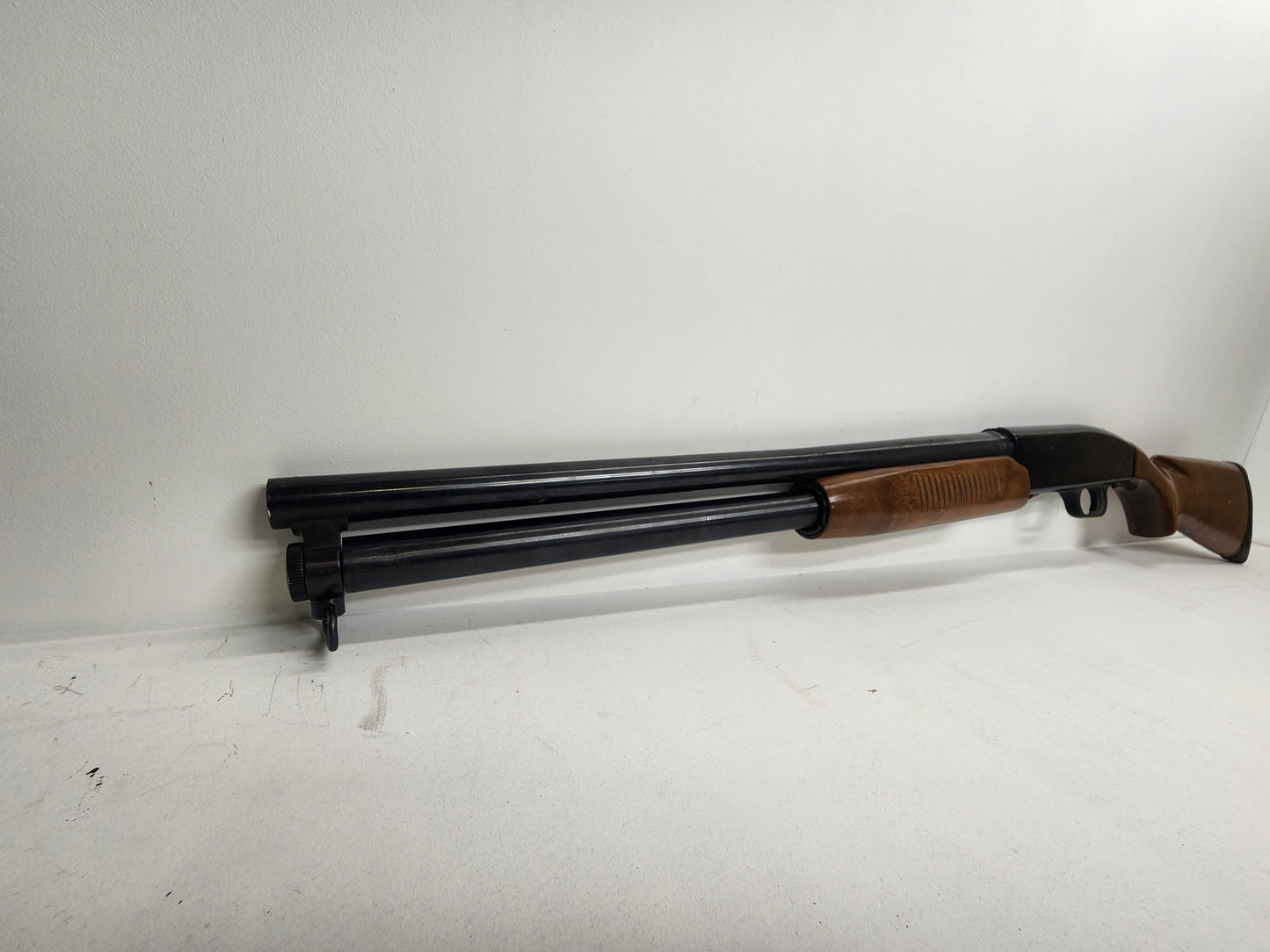 Mossberg 500 12GA x 3"