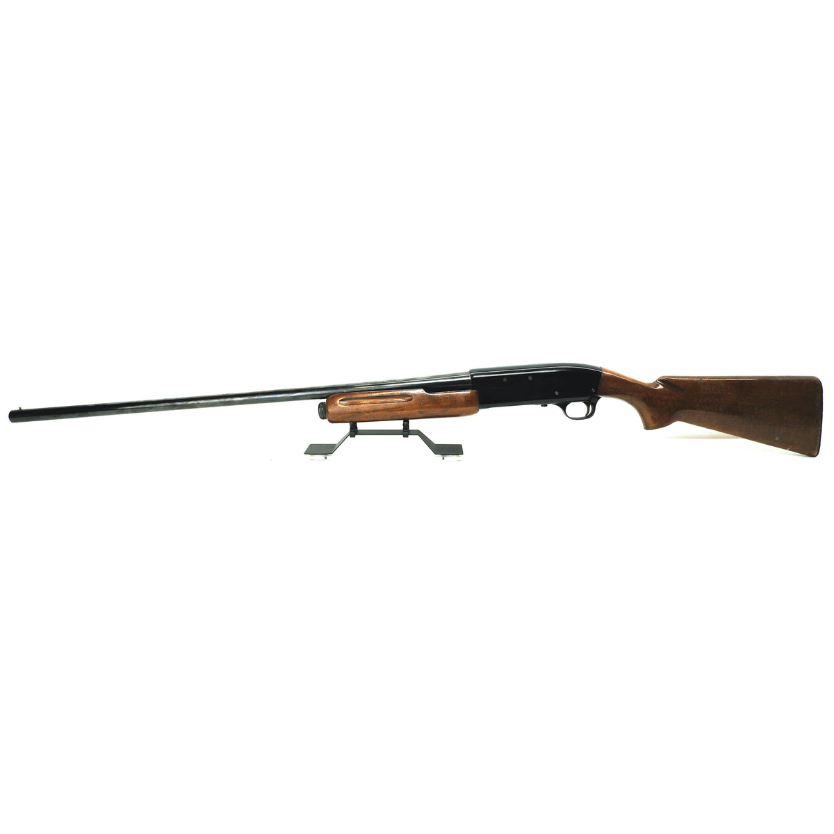 Manufrance Rapid 870 Clone, Pump Action, 12 Gauge, 2 3/4" Chamber, 30" Barrel