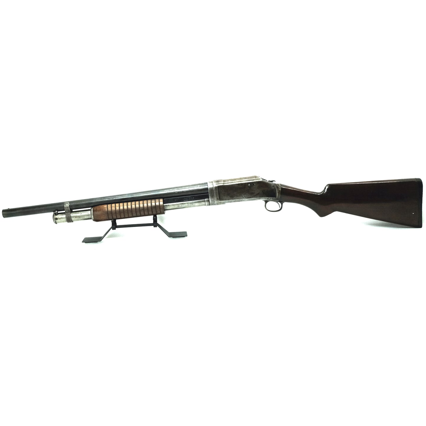 Winchester 1897, Pump Action, 12 Gauge, 2-3/4" Chamber,  21" Barrel