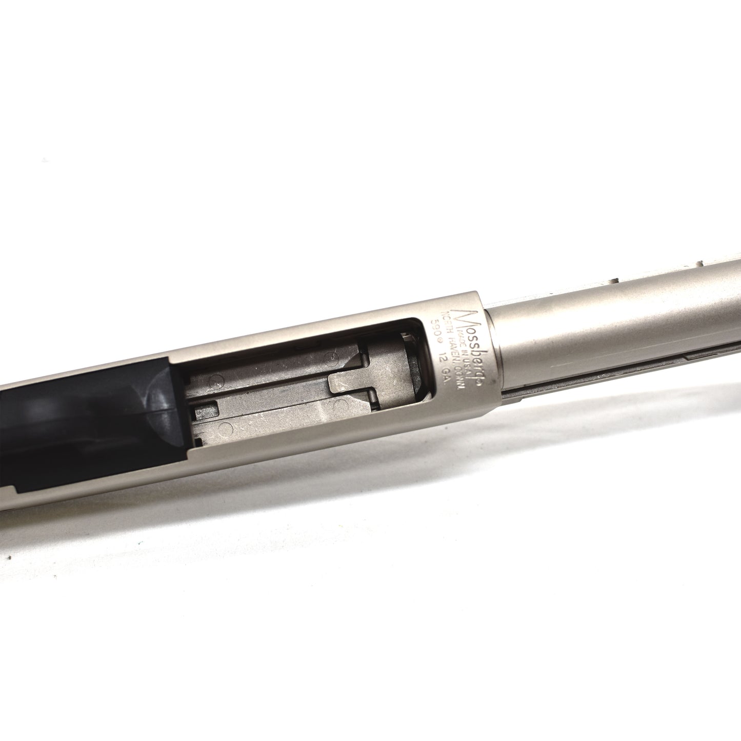 Mossberg 590 Mariner. Pump action, 12 Gauge, 3", 20" Barrel.