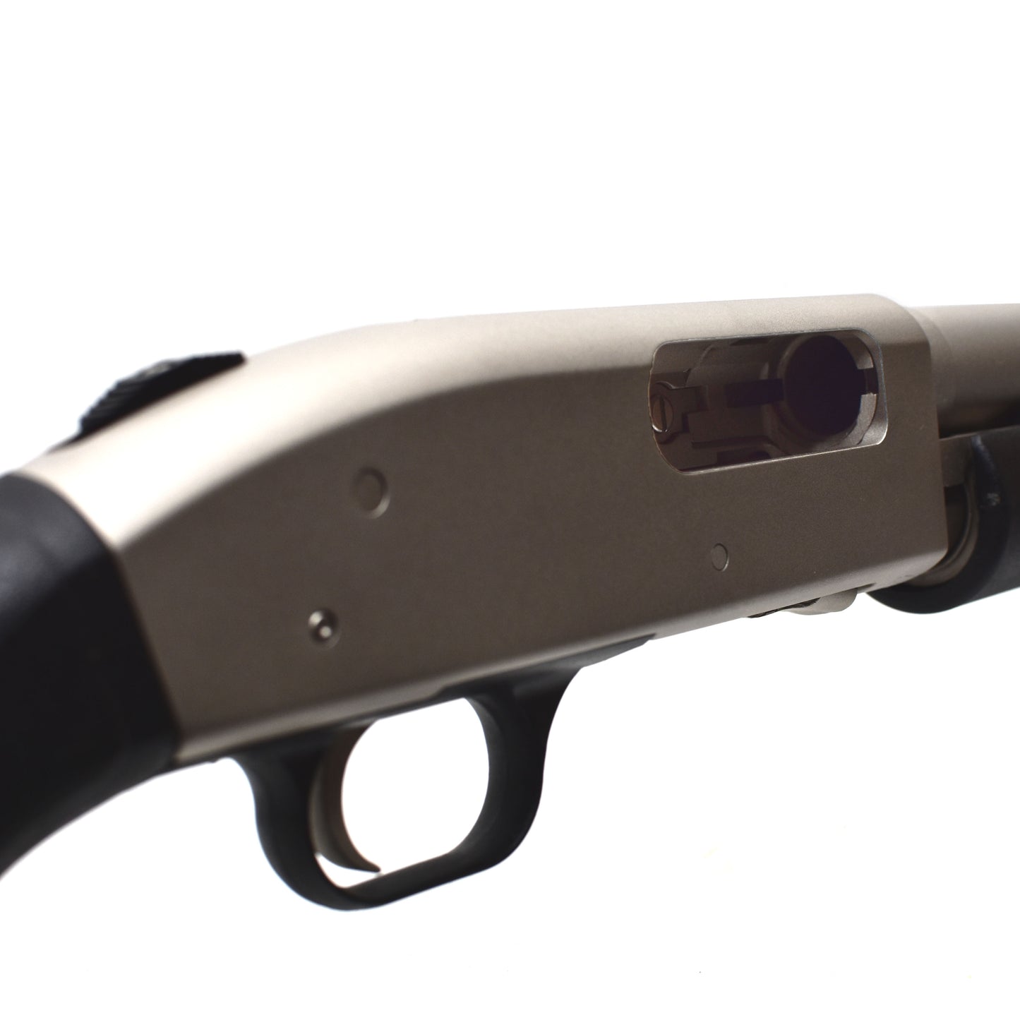 Mossberg 590 Mariner. Pump action, 12 Gauge, 3", 20" Barrel.